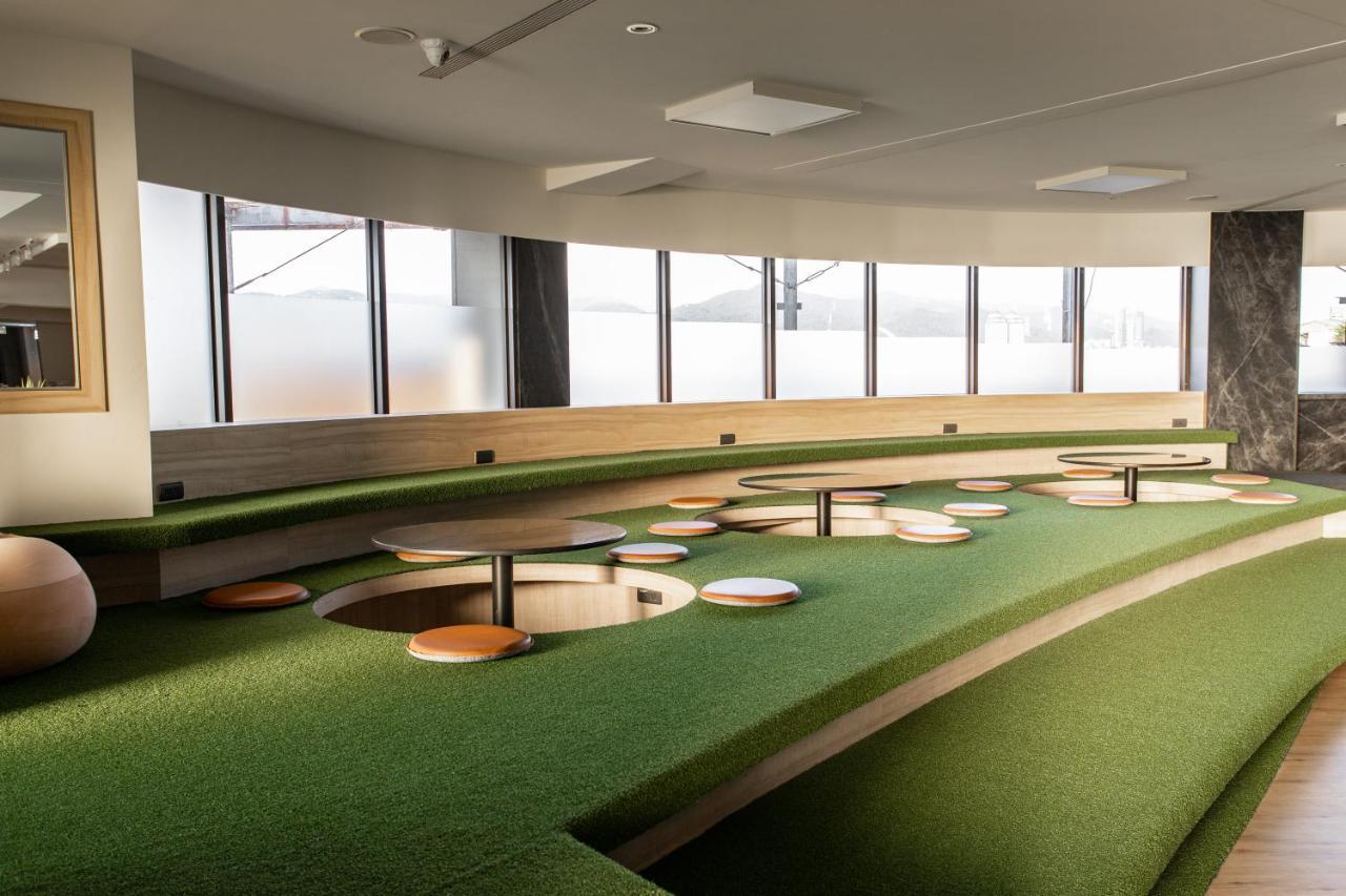 Hub Hotel - Songshan Airport Branch Tchaj-pej Exteriér fotografie