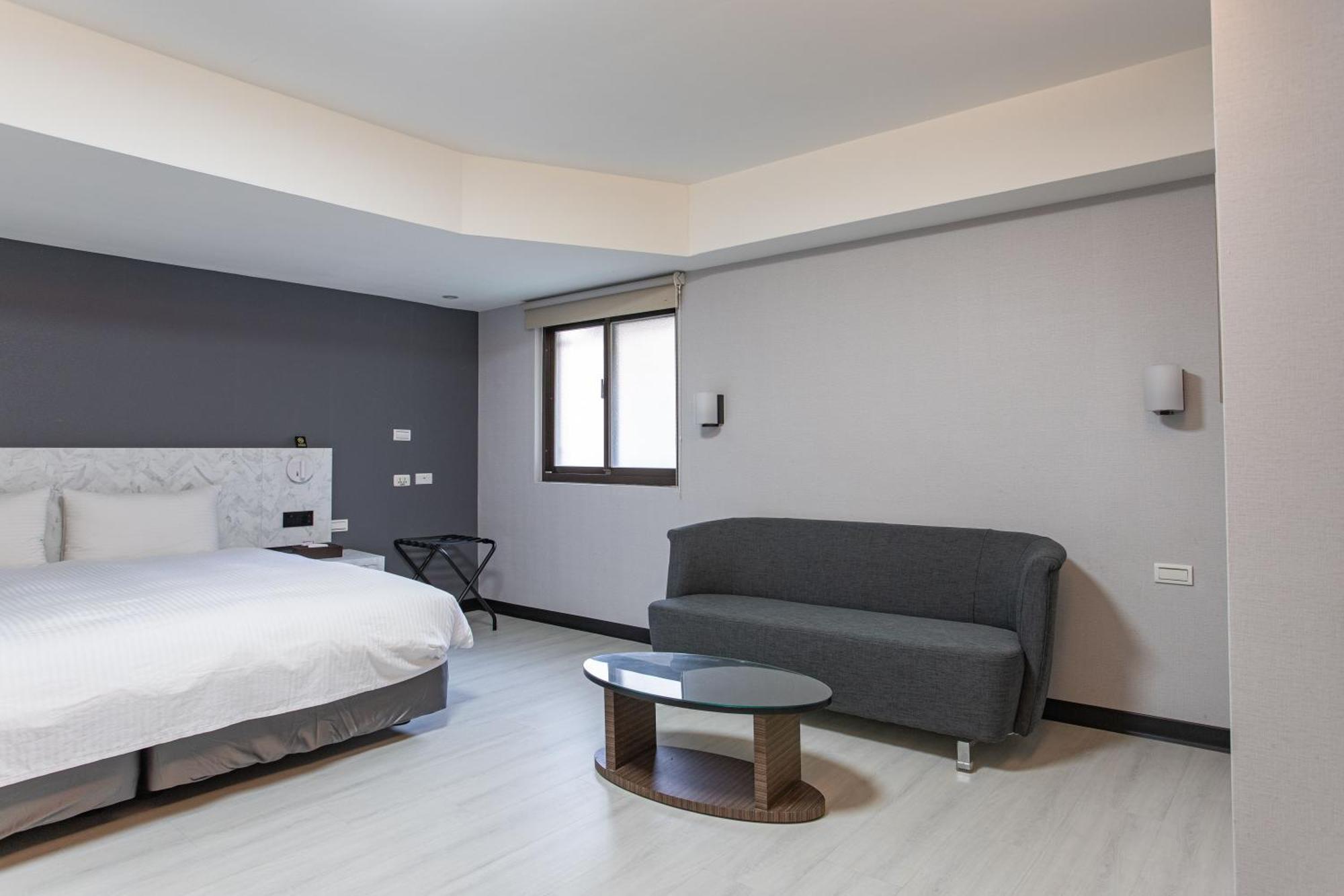 Hub Hotel - Songshan Airport Branch Tchaj-pej Exteriér fotografie